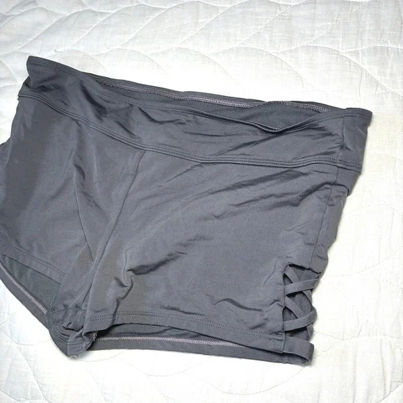 Kona Sol Swim Shorts Bottoms Gray Lattice Side Cutout Summer Athletic Large - Picture 1 of 7